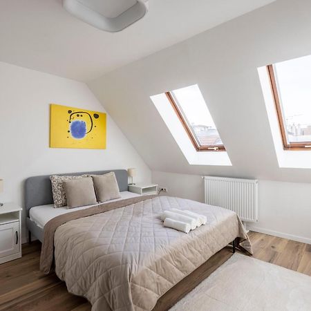 Exclusive & Central Duplex Residence By Prestige Homes Budapest Eksteriør billede