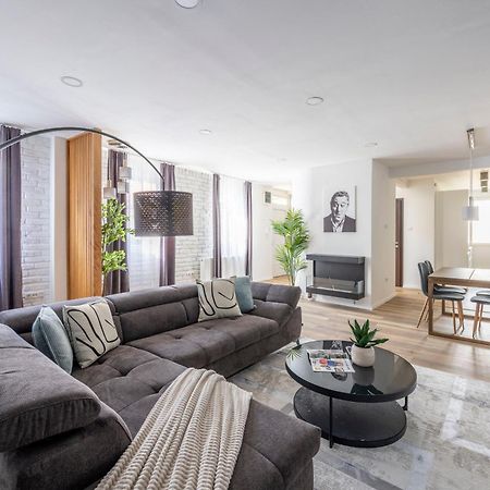 Exclusive & Central Duplex Residence By Prestige Homes Budapest Eksteriør billede