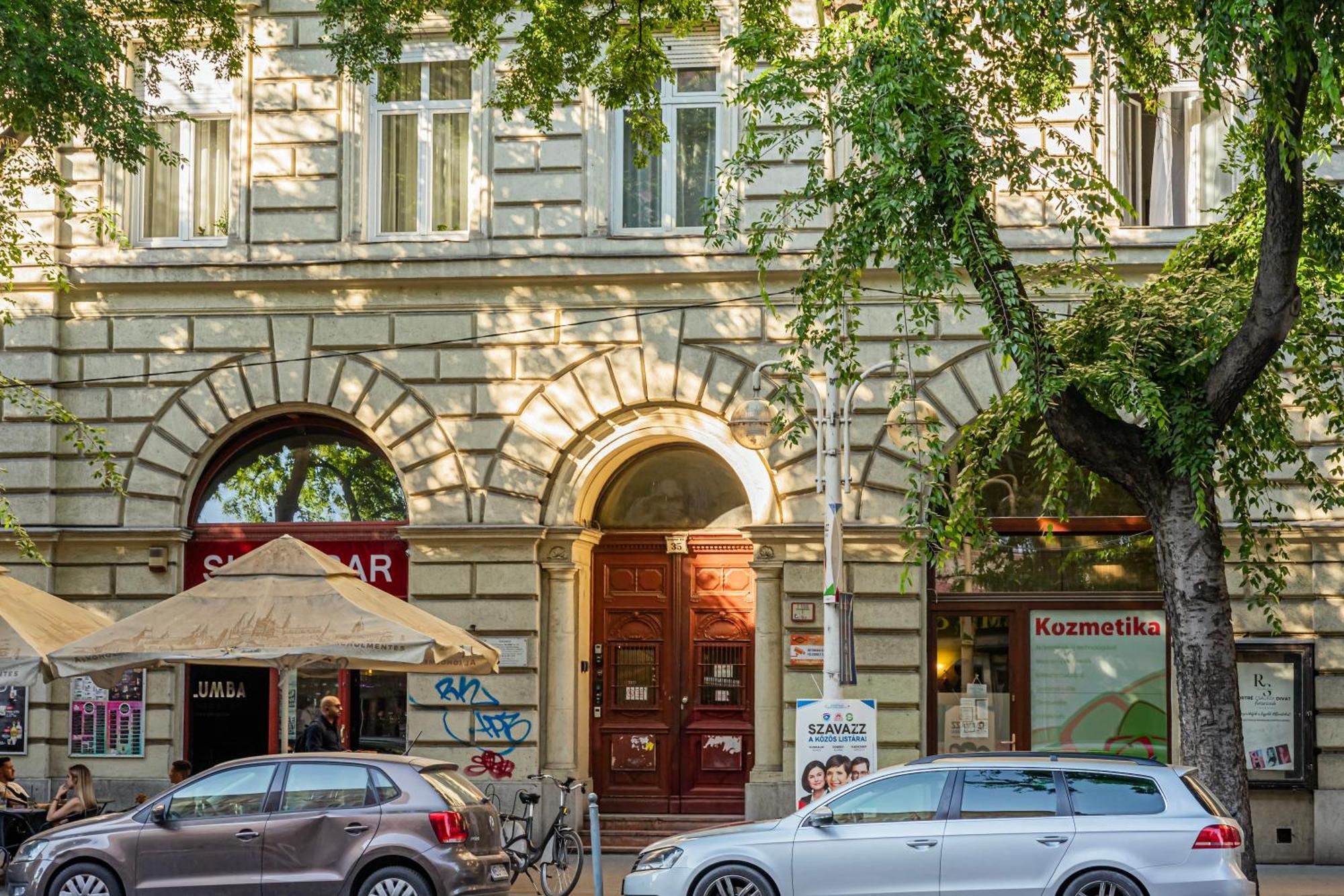 Exclusive & Central Duplex Residence By Prestige Homes Budapest Eksteriør billede